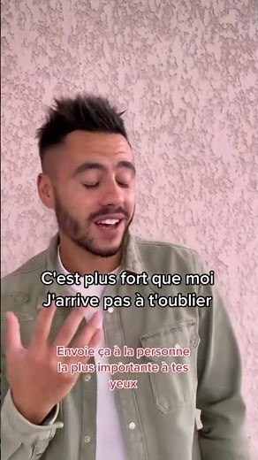 Je chante la chanson la plus connue en Italie ￼