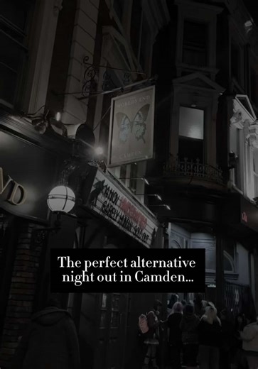🦇 If you asked us to describe our perfect Saturday night in London, it would be this… Come with us to @TheWorldsEndCamden for pre-gig festivities before catching @The Menzingers at The Underworld in Camden! You can grab discounts on pre-gig meals & pints before all Underworld gigs and selected other venues like @Electric Ballroom Camden and @o2forumktown It’s our favourite, no-frills night out and we can’t recommend that you check them out enough! 🦋 S&H❤️ . . . . . . . . . #camden #london #eld