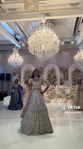 Punjabi Wedding Dance Performance with Bride and Girls