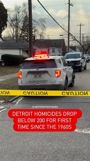MDN on Instagram: "JUST IN🚨: Detroit recorded 165 homicides in 2025, a drop from 203 in 2024 and 252 in 2023, marking the first time the city has fallen below 200 homicides since the 1960s, according to police data. The decline is part of a broader reduction across all major crime categories. Police statistics show total violent crime fell from 11,994 incidents in 2024 to 10,692 in 2025, a drop of 1,302 incidents. Property crime declined from 28,684 to 25,888, a reduction of nearly 2,800 incide