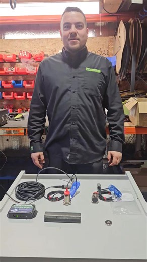 TIPTRONIK – Capteur TP-SR154M ✔ Compatible TP2 & TP3 ✔ Connecteur 4 pine à l'intérieur 3pine ✔ Installation rapide ✔ Fiabilité éprouvée - N’oubliez pas d’installer votre aimant. Le capteur TP-SR154M est conçu pour fonctionner parfaitement avec tous les systèmes Tiptronik TP2 et TP3 -TP4,sans adaptation. La solution idéale pour une installation simple, fiable et professionnelle. Revtronik | Revtronik inc.