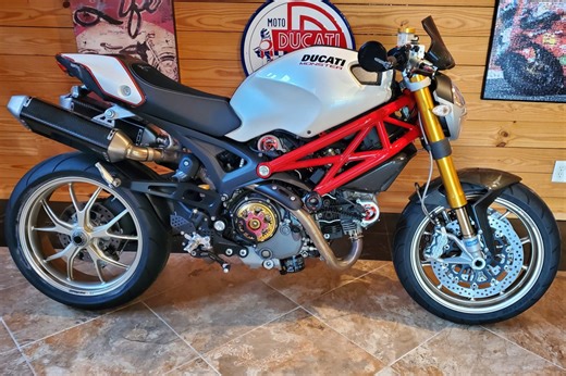 No Reserve: 2009 Ducati Monster 1100S