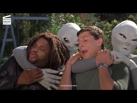Scary movie 3 : Les aliens sont là (CLIP HD)