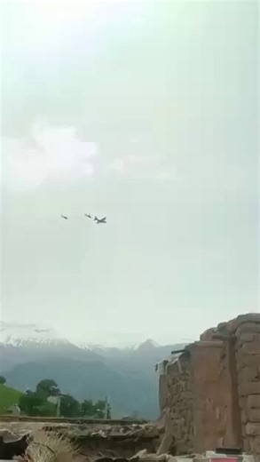空军特种作战司令部（AFSOC）两大任务：在复杂战场环境下深入敌后，为空袭指示目标和战场搜救。跟其他军种下的特种部队一样，只有最精锐的分队才能进入JSOC：空军是24STS，海军是海豹6队，陆军是三角洲部队，陆战队……忘了😅总之担当的都是各种虎口夺食和虎口拔牙的任务就是了😶