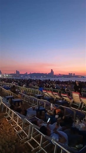 28K views · 306 reactions | One of the best sunsets in recent times for tonight's International Fireworks Festival #Pattaya #fireworks | The Pattaya News | Facebook