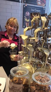 Thorntons has now opened in The Thistles. 󾥺 Are you excited to check out our new chocolate fountain? http://bit.ly/2dffYDt #Stirling | Thistles Stirling
