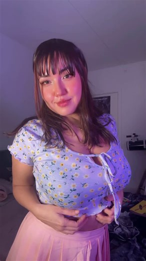 Isa Sato on Instagram