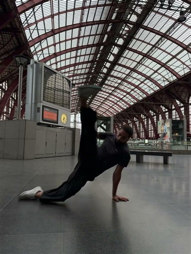 Flare practice #bboy #flare #bboy #flipsandtricks