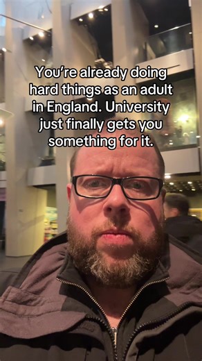 You already work hard. You already juggle life. Studying part-time is tough but it leads somewhere. A better career. More confidence. A door opened. If you’re ready to make your effort count, let’s chat. #ukuniversity #careerchoice #careerchange