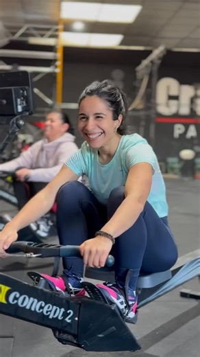 CrossFit Palencia on Instagram: "Entrenamiento HYROX (3/12/2025) 🔥 ✅ E5MOM (35’) ✔️ Intervalo 1 = 70 Wall Ball ✔️ Intervalo 2 = 60 Cal Row ✔️ Intervalo 3 = 45 Burpees Broad Jump ✔️ Intervalo 4 = 70 Wall Ball ✔️ Intervalo 5 = 60 Cal Ski ✔️ Intervalo 6 = 45 Burpees Over B.Press ✔️ Intervalo 7 = 1000m Run * TC = 5’ (para cada intervalo) ————————— ✅ Finisher (Triple Combo) ✔️ 10 Búlgaras con DB (25/17kg) ✔️ 10 Búlgaras con salto ✔️ 10 Búlgaras sin peso * 2x30(10+10+10) por cada pierna 🦵🏼 #hyrox #