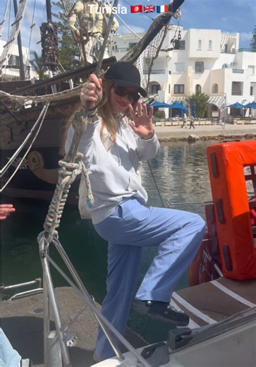 EN 🇬🇧 Tunisia – Sousse & Monastir morning boat trip 🇹🇳 English & French clients enjoying the sea, sun and good vibes. FR 🇫🇷 Tunisie – Sousse & Monastir sortie bateau matin 🇹🇳 Clients anglais et français profitent du soleil, de la mer et des bonnes vibes. #Tunisia #Sousse #Monastir #BoatTrip #TravelEurope