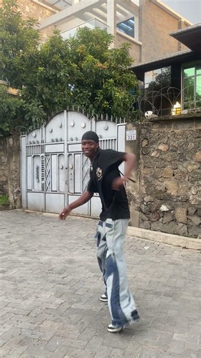 themingongo FT innos'b et Jaguar man #dance #amapianotv #dancer #amapianodancechallenge #dancechal