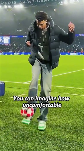 Have you ever wondered how Victor Wembanyama sleeps during away game #nba #victorwembanyama