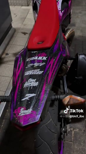 The 50/50s are insane , they really make the bike #fyp #bike #50cc #wheels #stickers