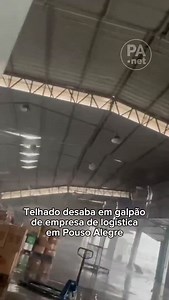 105K views · 2.8K reactions | Telhado desaba em galpão de empresa de logística em Pouso Alegre | Pouso Alegre .Net | Facebook
