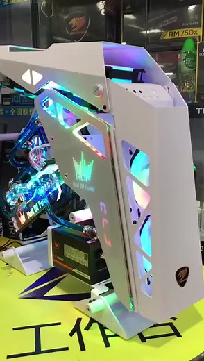 Futuristic High-End Gaming PC Showcase