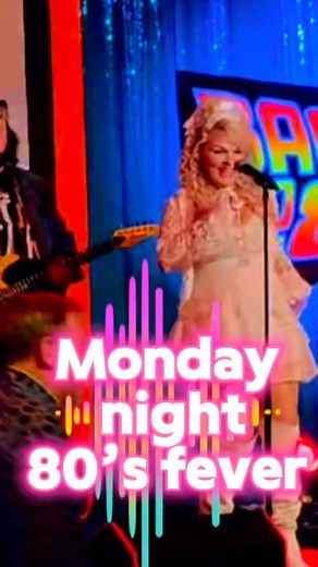 Whoa! Things are heating up for 2026!! 🔥🔥🔥 Christmas is just around the corner and my diary is filling up quickly!! I hope to see you at one of my gigs very soon Sharon Lee🎙️ #sharonleesinger #music #goodtimes #giglife #blessed #entertainment #ilovemyjob | Sharon Lee