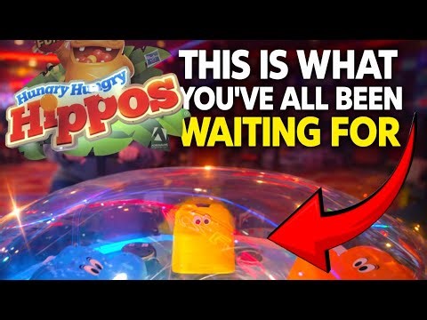 WORLD'S BIGGEST HUNGRY HIPPOS GAME.Can we get Emma on? Uk holiday resort Scarborough,claw 2p pusher