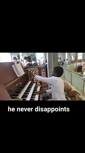 Captivating Organ Performance by Young Musician