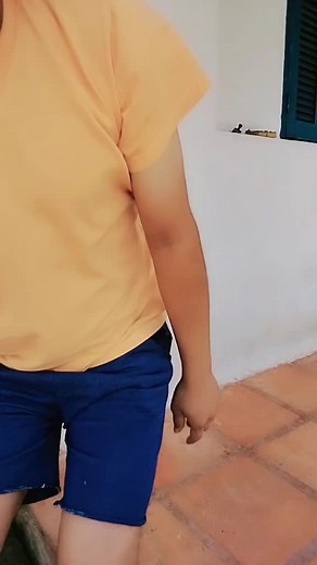 DIY Haircut Tutorial: Self-Hairstyling Tips