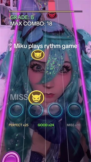 Hatsune Miku Butterfly Cosplay Video