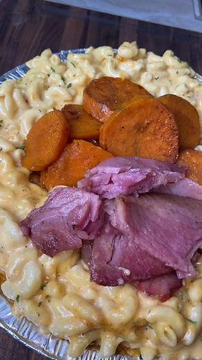 Delicious Yams, Ham, & Mac Cheese Bowl Recipe