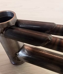 POINIX for those about to rock, we salute you! 👋😎🫵 | Ernie's 80s bike shop