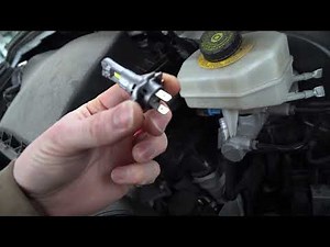 HOW TO CHANGE LOW BEAM HEADLIGHT BULBS ON MERCEDES SPRINTER
