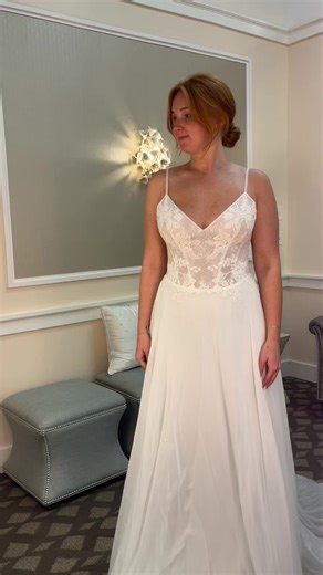 🤍 Effortless elegance brought to you by @ANNA KARA ✨ 🕊️Featuring “Aime” #bridetobe #2026wedding #2026bride