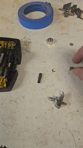 kitchen sink clip tool