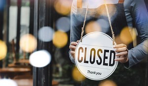 Outrage as more than 500 restaurants and cafes close in past six months