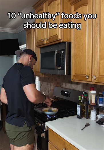 👇👇👇 🥔Potatoes Why they’re hated: “High-carb!” Why you should eat them: Loaded with potassium, fiber (with skin), and super satiating. Great for fueling workouts. 🍝Pasta Why they’re hated: “Makes you gain weight!” Why you should eat it: Easy-to-digest carbs for performance, pairs well with protein/veg, and helps with recovery. 🍫Dark Chocolate Why it's hated: “It’s candy.” Why you should eat it: Rich in antioxidants, supports mood, and can curb sweet cravings. 🍿Popcorn Why it’s hated: “It’s