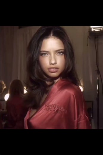 #اكلتك #لايك #لايك #roblox #edit #emo #روبلوكس #bts #مالي_خلق_احط_هاشتاقات #skz