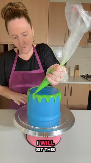 Blue & Green Lolly Drip Cake To Celebrate An 11 Year Olds Birthday! I baked 6inch vanilla cakes for this one and dyed the batter green. Was super fun to make and seriously could my lollipop be any bigger? 😅 So….What does everyone think of this design? #birthdaycake #dripcake #cakes #food #cake #cakedecorating | Stacey Bakes Cakes