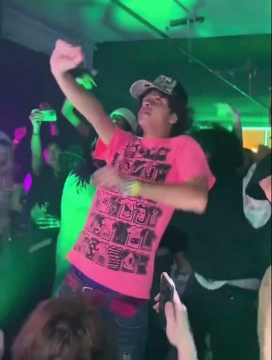 nettspend & xaviersobased on stage (shine n peace)