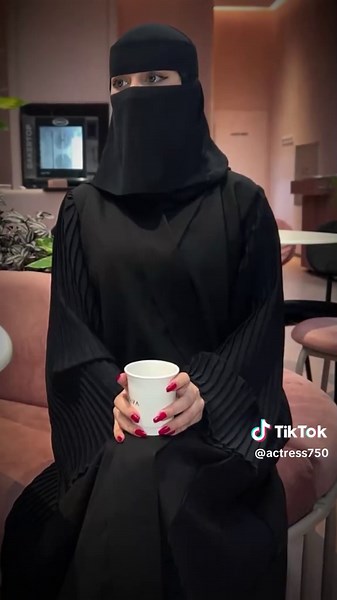 Beautiful Hijabs for Muslim Girls: A Trendy Showcase