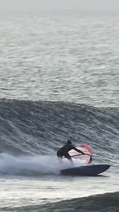 10 turns and 2 aerials… and the last one is my favourite ❤️‍🔥 Just a good day in Peru!🙌💯 What can I say, I simply love sailing here! Working on adding some tricks in those rides, bringing it to the next level. It’s coming.. it’s coming 📈 Let’s keep enjoying, pushing and getting better Video by @miguelcortez_shots #windsurf #windsurfing #waves #peru #pacasmayo #epic #athletelife #athletemindset Starboard Windsurfing Severne Windsurfing 4Windsurf Windcam Windsurfmag Wind News Magazine Windsurf