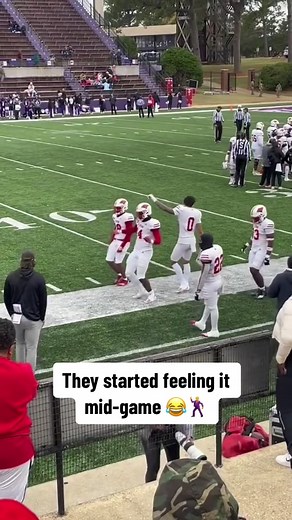 Football Players Dancing Mid-Game Compilation
