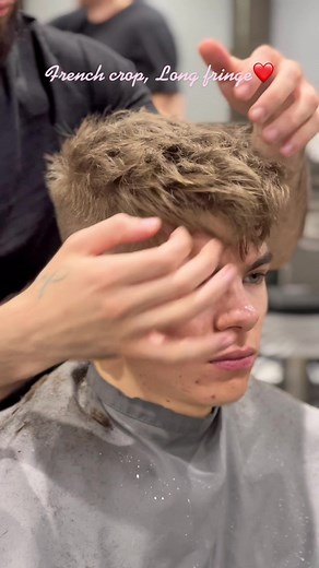 One of my favourites, the french crop 🤟🏻#barbertok #manshair #hairstyles #haircut