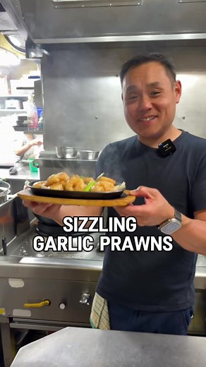 Sizzling Garlic Prawns Recipe - Fresh and Flavorful