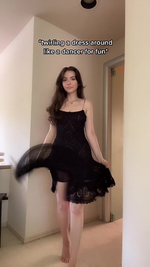who doesn’t love twirling in a dress?! #dress #outfit #trend