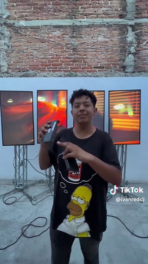 Tutorial Videowall Vertical: Cómo armar un setup de 4 pantallas en vertical