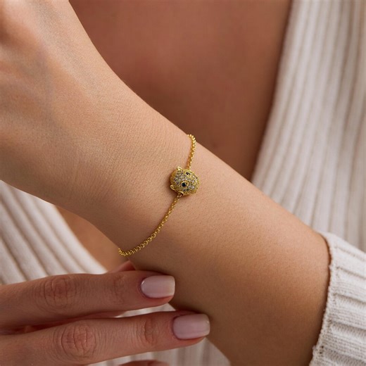 Leopard Bracelet, Panther Charm Bracelet, Minimal Animal Jewelry, Dainty Bracelet, Adjustable Chain Bracelet, Gift for Her, Trendy Jewelry - Etsy