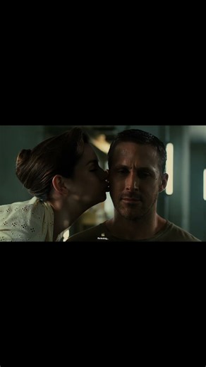 Yalnız gözüküyorsun / 🎬 Blade Runner 2049