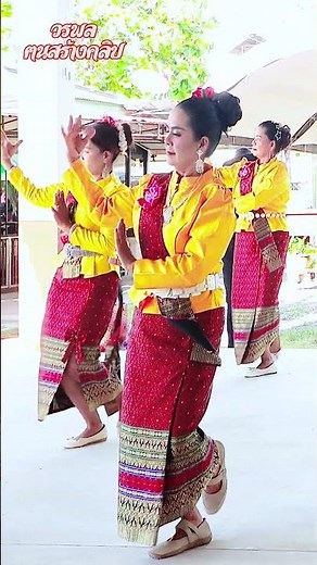 Worship music performance for Pu Sri Suttho and Ya Sri Pathumma, Namo Thep Badan, performed by th...