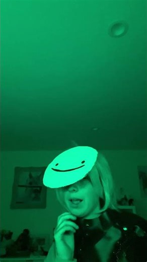 The acting is lowk bad but I’m so happy with how this cosplay turned out! #dreamsmp #cosplay #dream