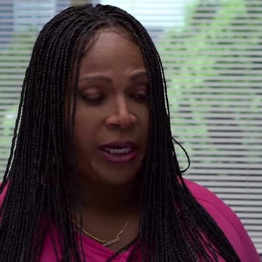 5 Reasons to Watch Sextuplets