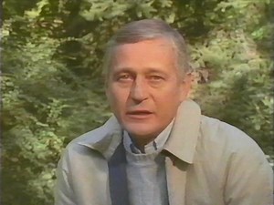 Secret Weapons : Thomas Eisner, Caroline. Weaver, Linda. Romano, David. Heeley, WNET (Television station : New York, N.Y.), British Broadcasting Corporation. Television Service., Time-Life Video. : Free Download, Borrow, and Streaming : Internet Archive