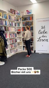 LovelyBooks Team on Instagram: "3 Tage, 25 Pakete und ganz viele Bücher 😊📚 #buchliebe #buchpakete"