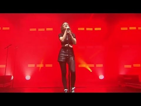 Gun (Melt Festival 2016) CHVRCHES Live